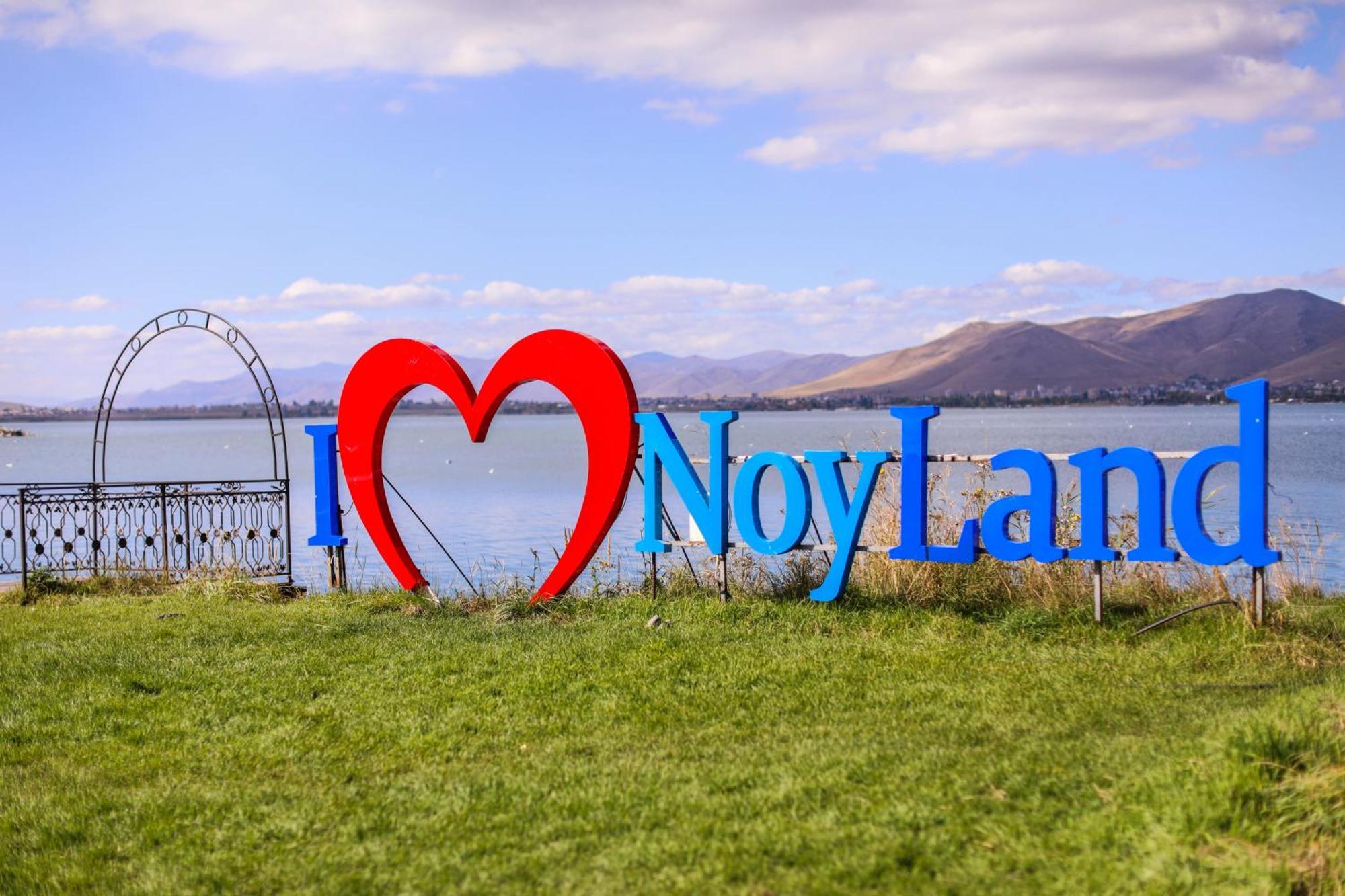 Noy Land Resort Sevan Exteriör bild