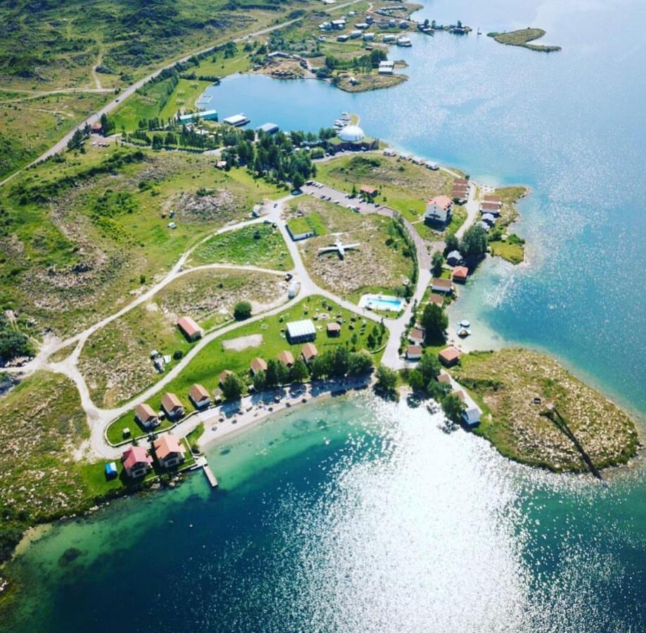 Noy Land Resort Sevan Exteriör bild